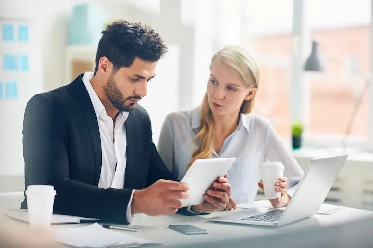 Expert Consultation Expert Consultation