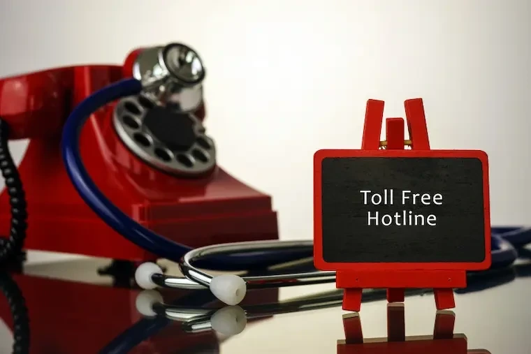 IDFC First Bank toll-free Balance Check 