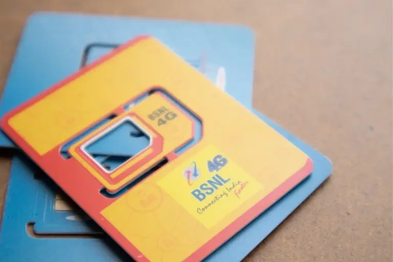 BSNL Sim, adorned with a striking blue and red chip at its center for instant solutions with bsnl porting